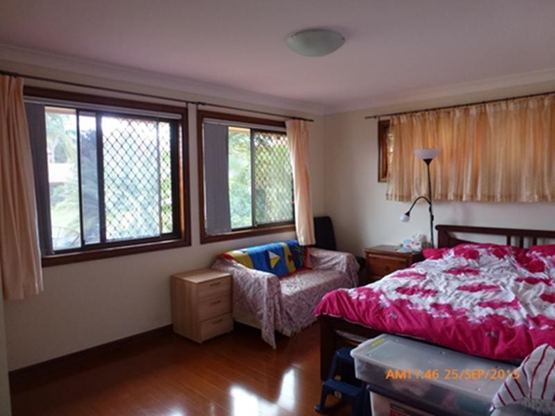 5 Pineneedle Place, Sunnybank Hills QLD 4109