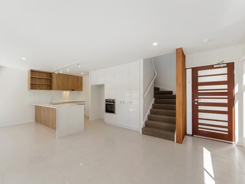 17 / 8 Russell Street, Everton Park QLD 4053