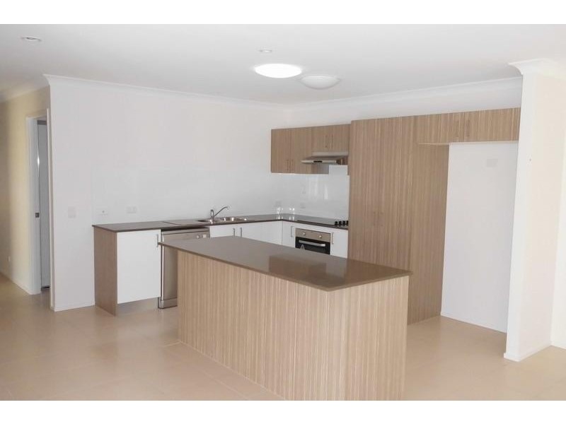 175 / 230 Pulgul St, Urangan QLD 4655