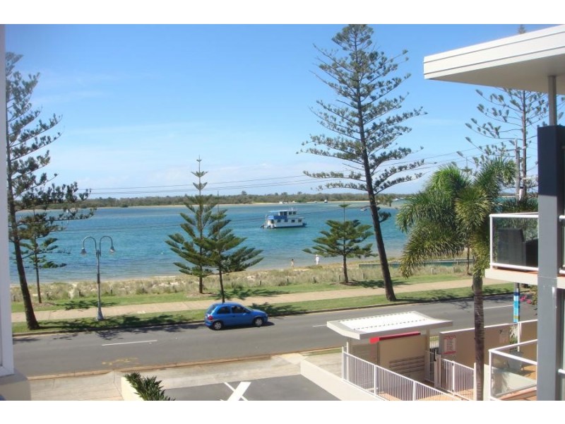 416 Marine Pde, Biggera Waters QLD 4216