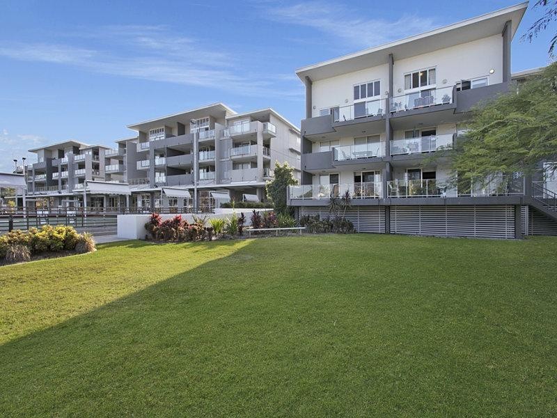 95 Clarence Road, Indooroopilly QLD 4068