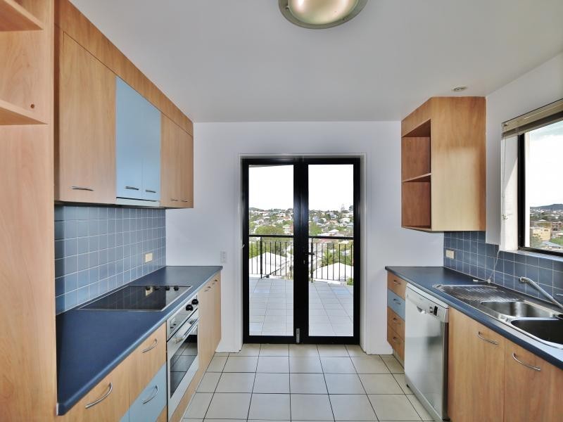 29/70 Norman Crescent, Norman Park QLD 4170