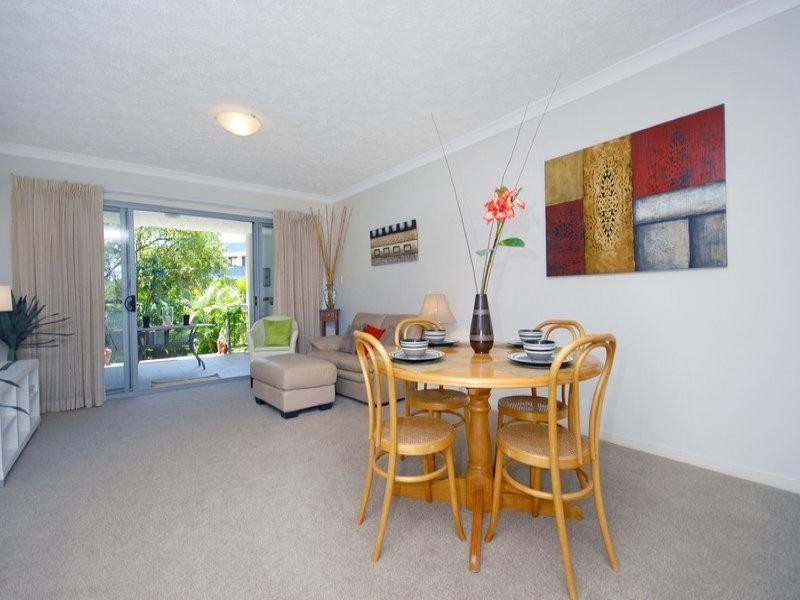 3/36 Holland Street, Toowong QLD 4066