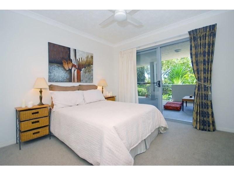 3/36 Holland Street, Toowong QLD 4066