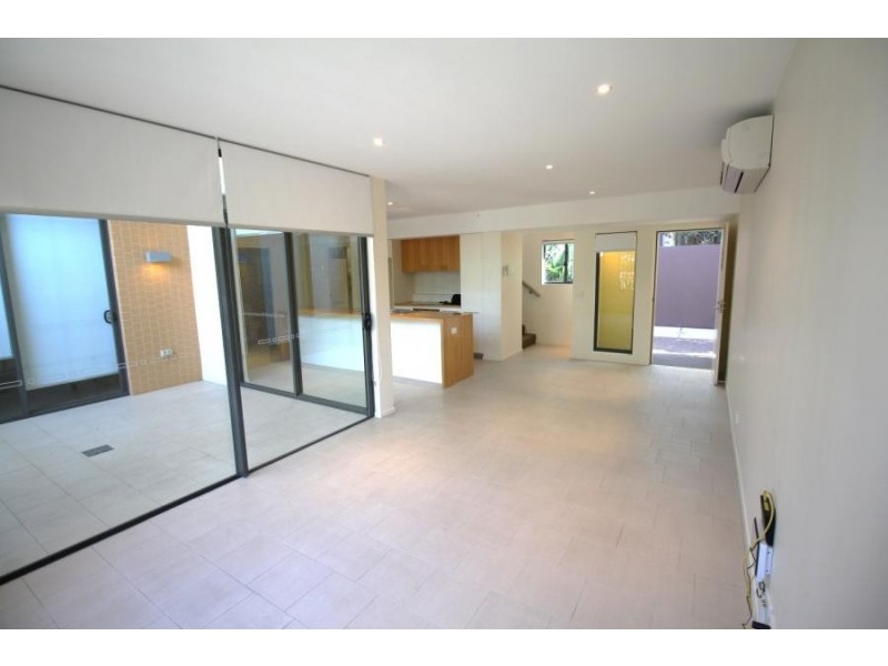 8 Musgrave St, West End QLD 4101