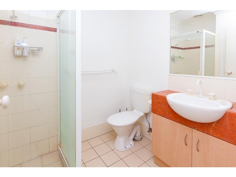 A3/52-62 NEWSTEAD TERRACE, Newstead QLD 4006