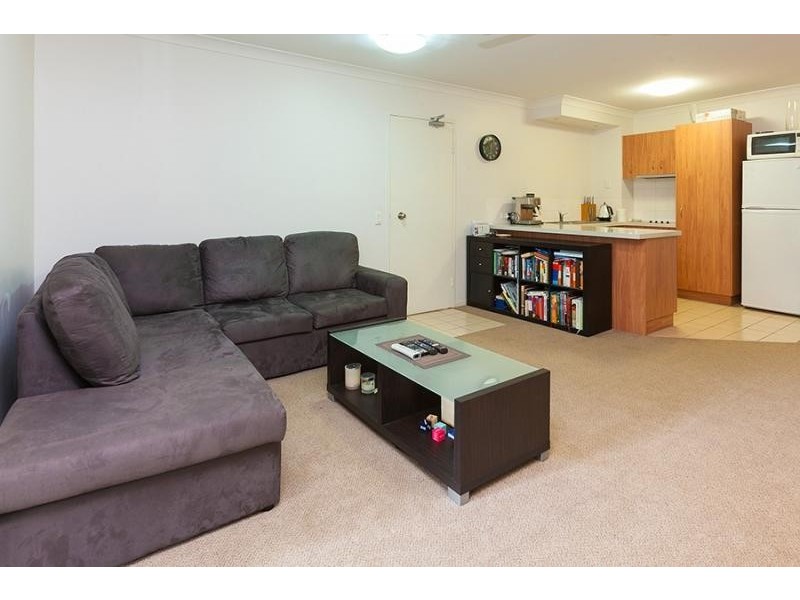 A3/52-62 NEWSTEAD TERRACE, Newstead QLD 4006