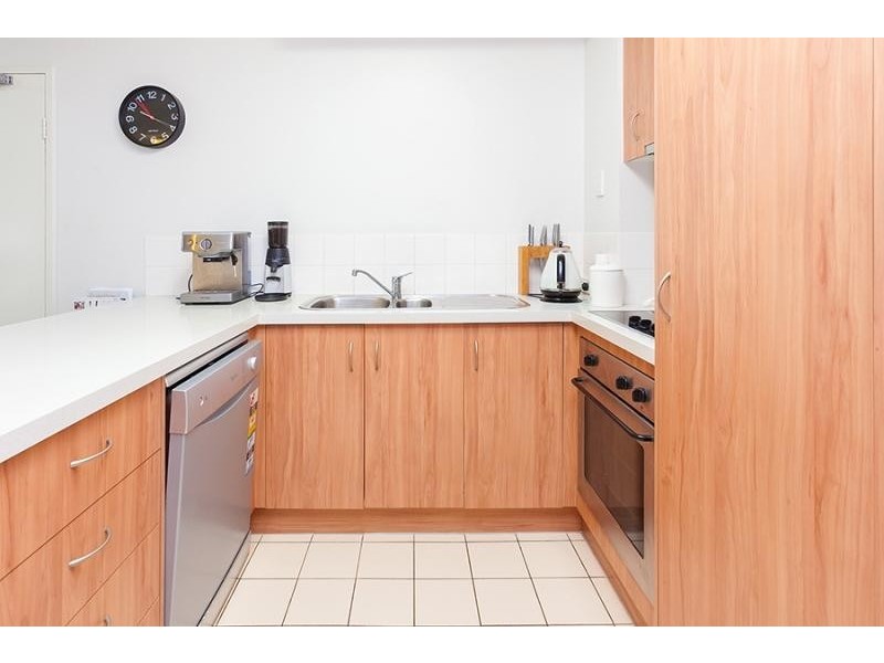 B3/52-62 NEWSTEAD TERRACE, Newstead QLD 4006