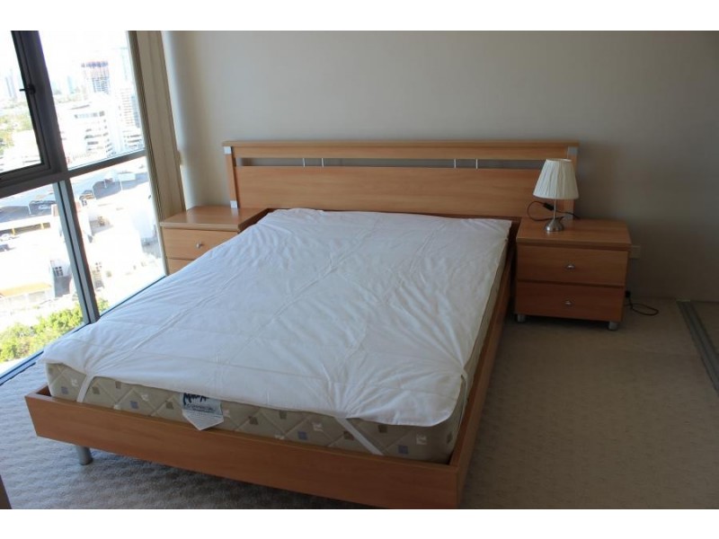 105 Scarborough Street, Southport QLD 4215