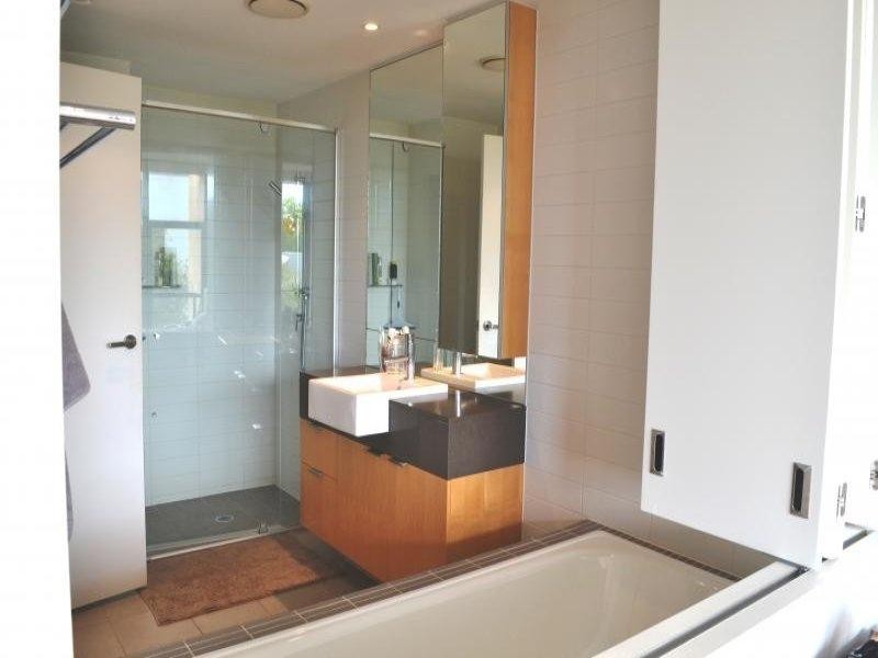 216/10 Pidgeon Close, West End QLD 4101