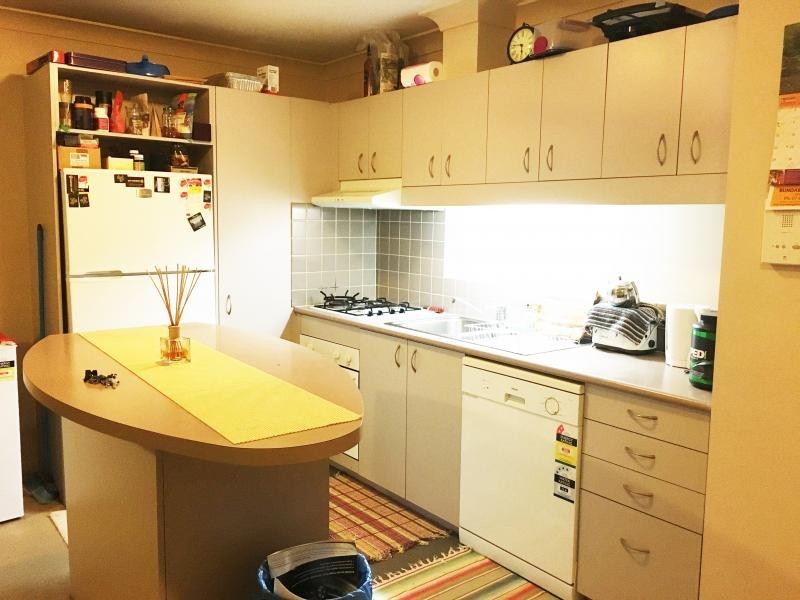 Unit 3 / 32-38 Newstead Tce, Newstead QLD 4006