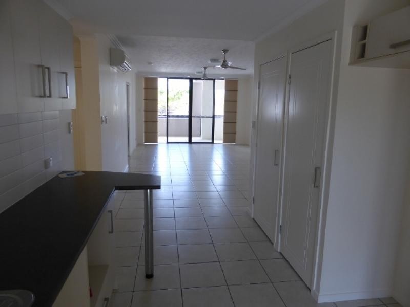 1 / 6-24 Henry Street, West End QLD 4810