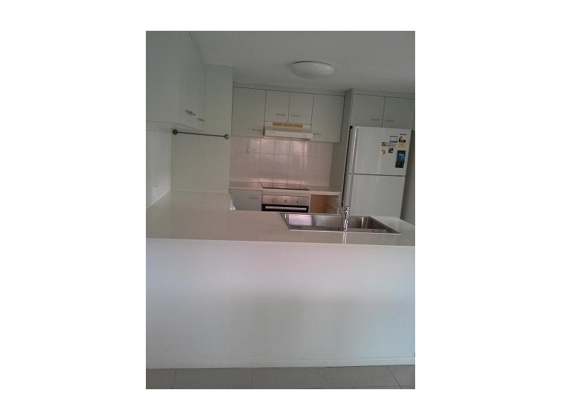 10 ADRIAN PLACE, Wishart QLD 4122