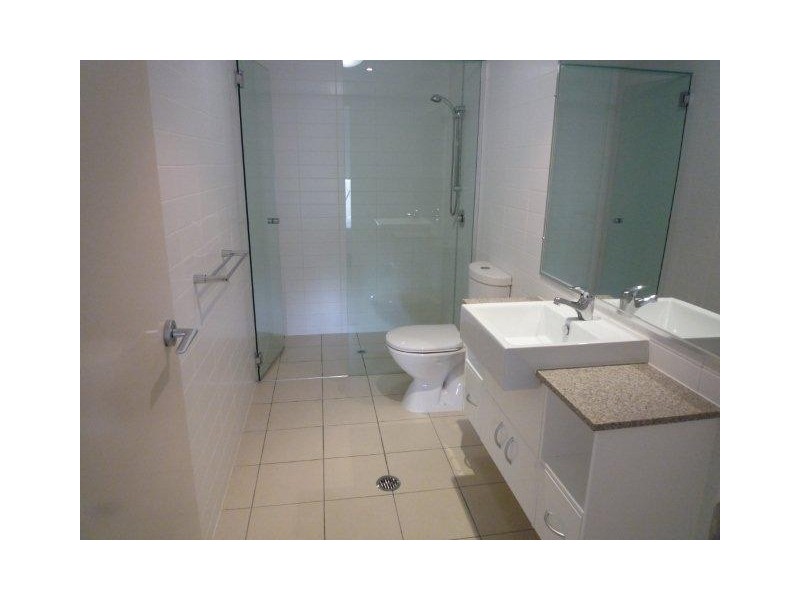 119 / 95 Clarence Road, Indooroopilly QLD 4068