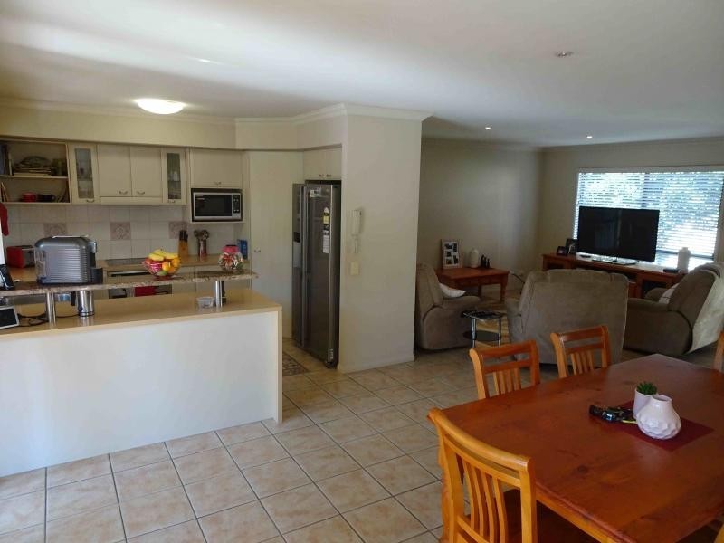 4/20 Fairway Drive, Clear Island Waters QLD 4226