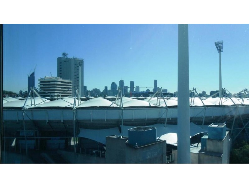 855 Stanley Street, Woolloongabba QLD 4102