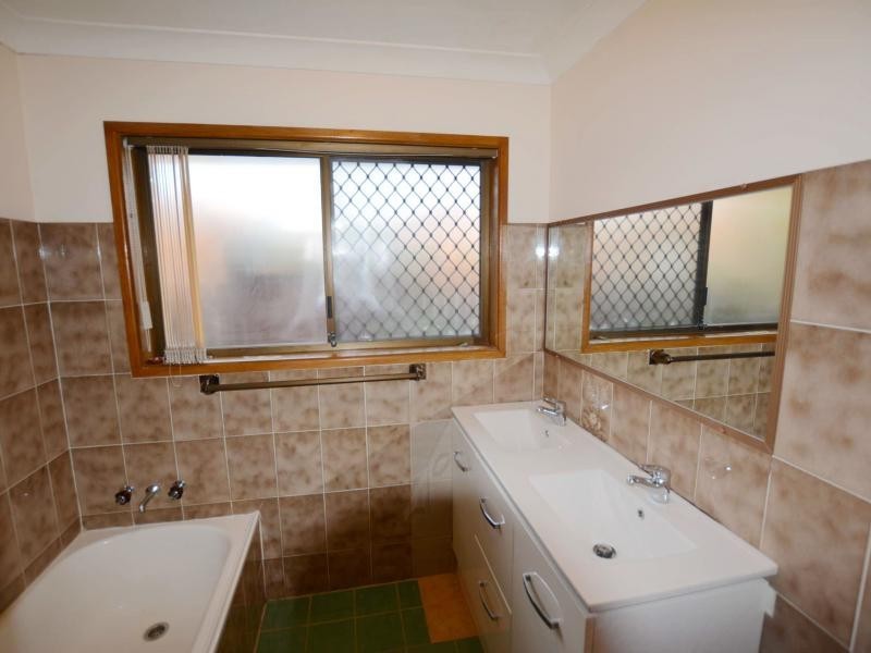 91 Honeywood St, Sunnybank Hills QLD 4109