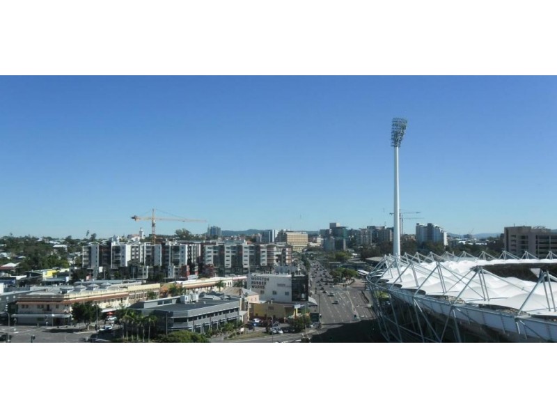 855 Stanley Street, Woolloongabba QLD 4102