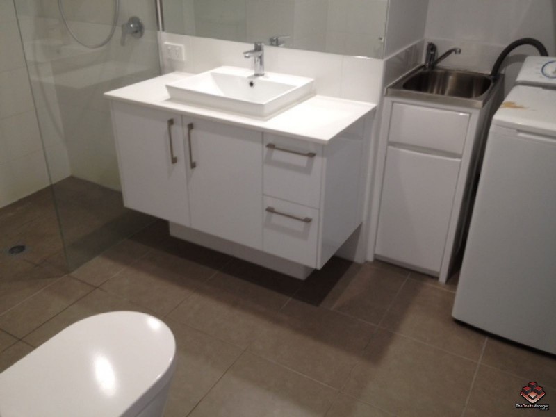 UNIT 1223 / 8 WATERFORD COURT, Bundall QLD 4217