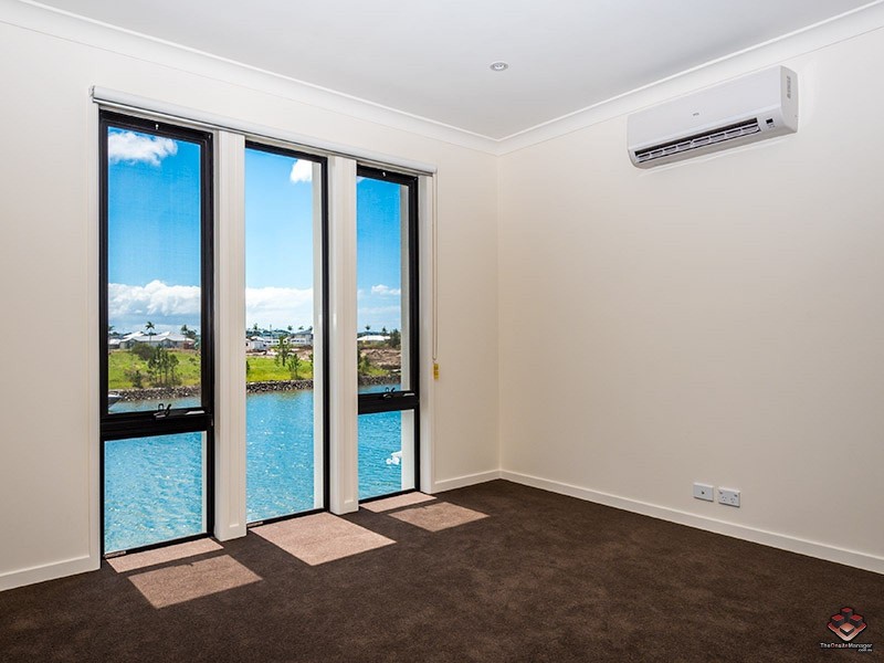 24/126 Marina quays, Hope Island QLD 4212