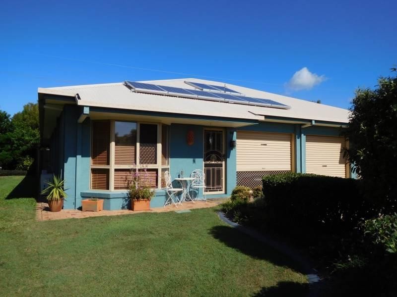 40 Lakeside Crescent, Currimundi QLD 4551