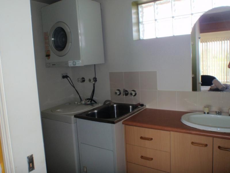 106 Marine Parade, Southport QLD 4215