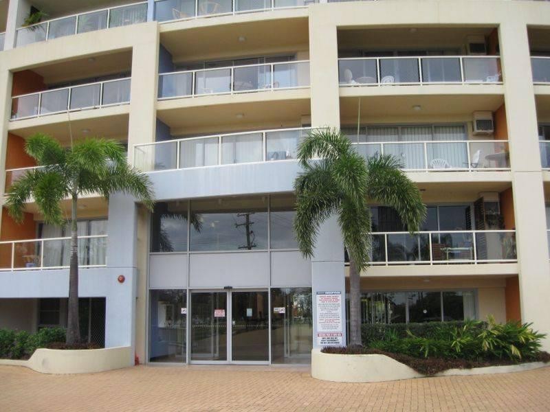 106 Marine Parade, Southport QLD 4215