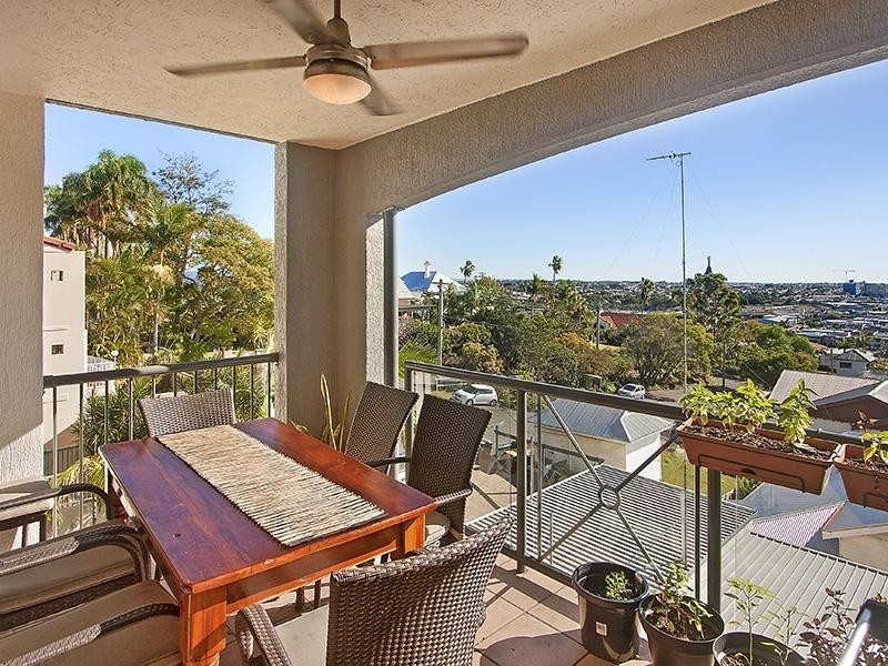 7 Boyd St, Bowen Hills QLD 4006