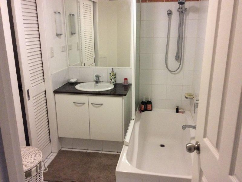 135 Macquarie Street, Teneriffe QLD 4005