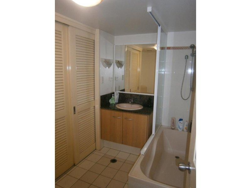 135 Macquarie Street, Teneriffe QLD 4005