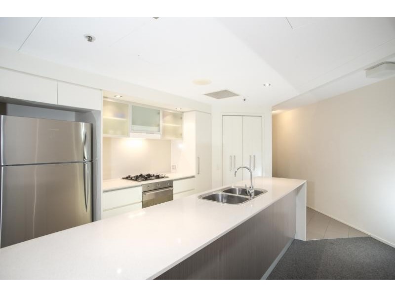 30 Macrossan Street, Brisbane City QLD 4000