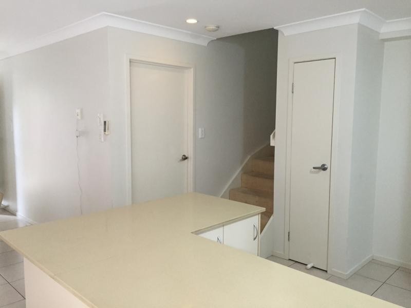 27/116 Station Rd, Loganlea QLD 4131