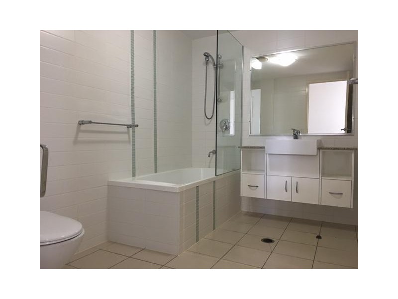 119 / 95 Clarence Road, Indooroopilly QLD 4068