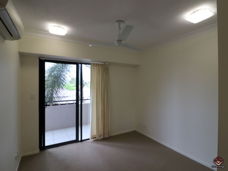 6-24 Henry Street, West End QLD 4810