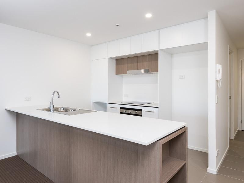 801 / 8 Masters Street, Newstead QLD 4006