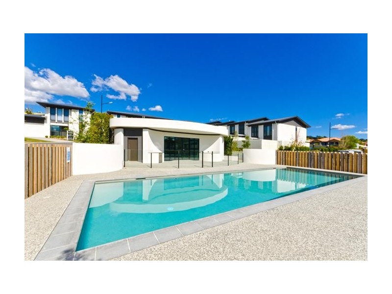 Pacific Pines QLD 4211