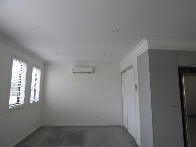 16 Surbiton Court, Carindale QLD 4152