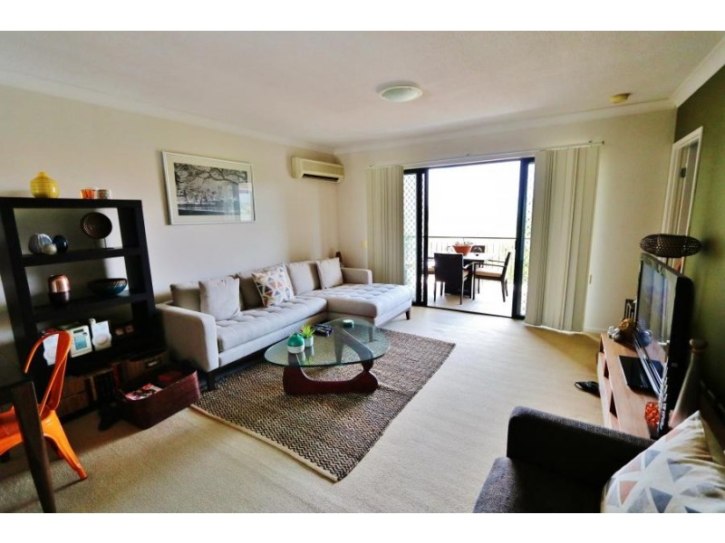 27/70 Norman Crescent, Norman Park QLD 4170