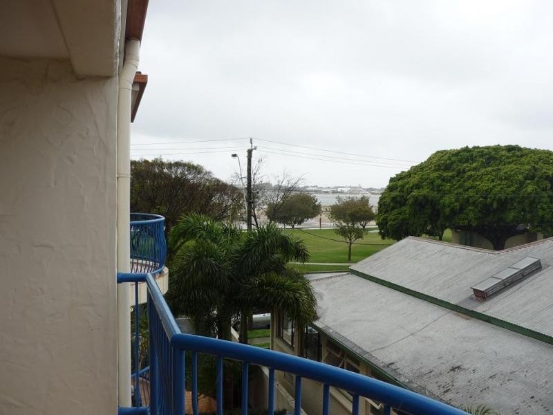 3-5 Norman Street, Southport QLD 4215