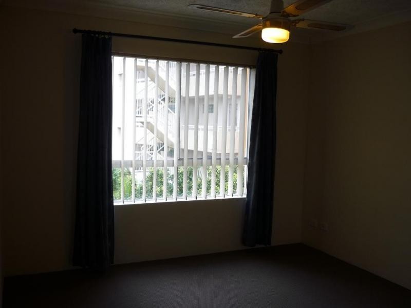 3-5 Norman Street, Southport QLD 4215
