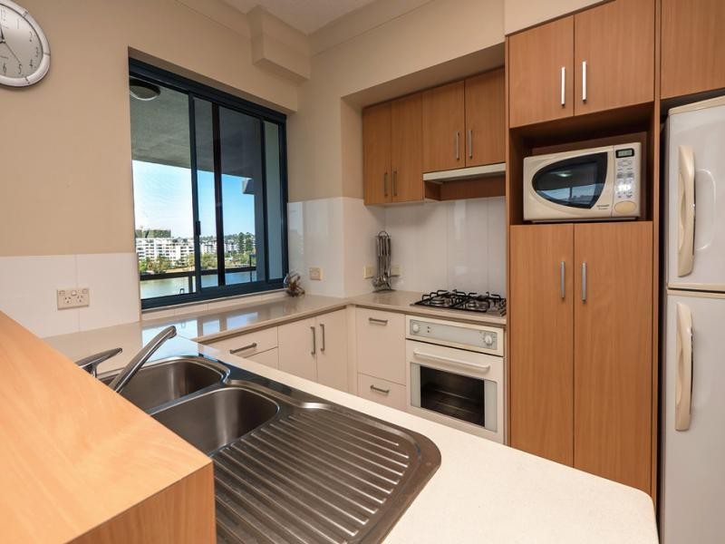 9/21 Patrick Lane Patrick Lane, Toowong QLD 4066