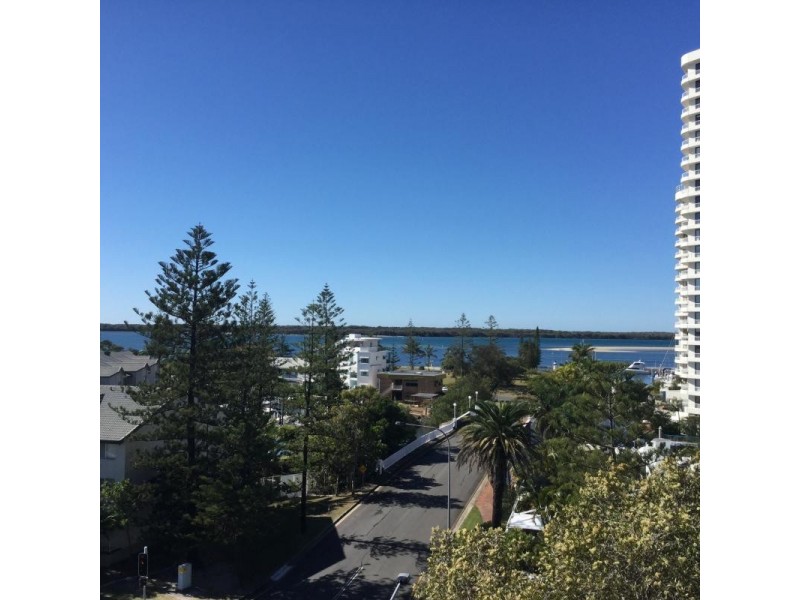 T31 28 Bayview Street, Runaway Bay QLD 4216
