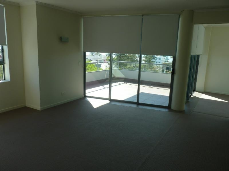 T31 28 Bayview Street, Runaway Bay QLD 4216