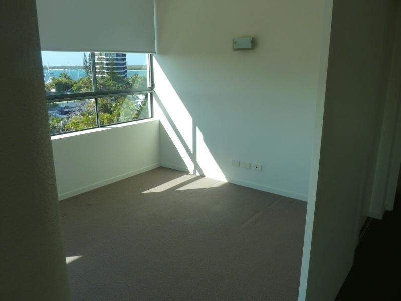T31 28 Bayview Street, Runaway Bay QLD 4216