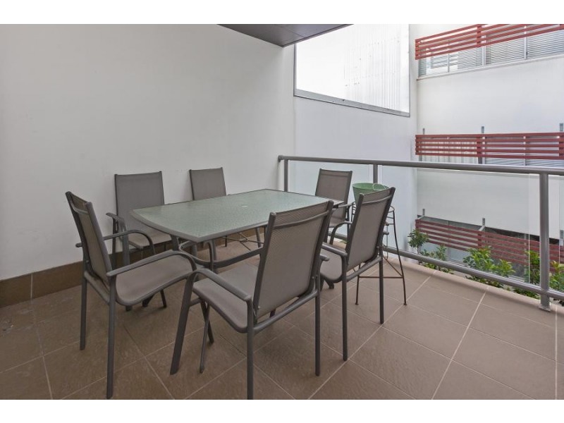 1 Ella St, Newstead QLD 4006