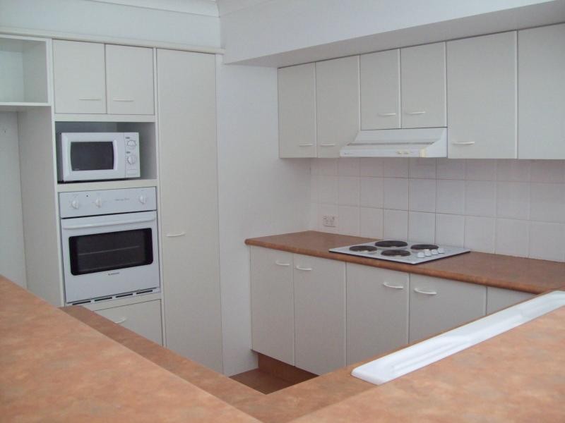 77 / 2-4 Langport Pde, Mudgeeraba QLD 4213