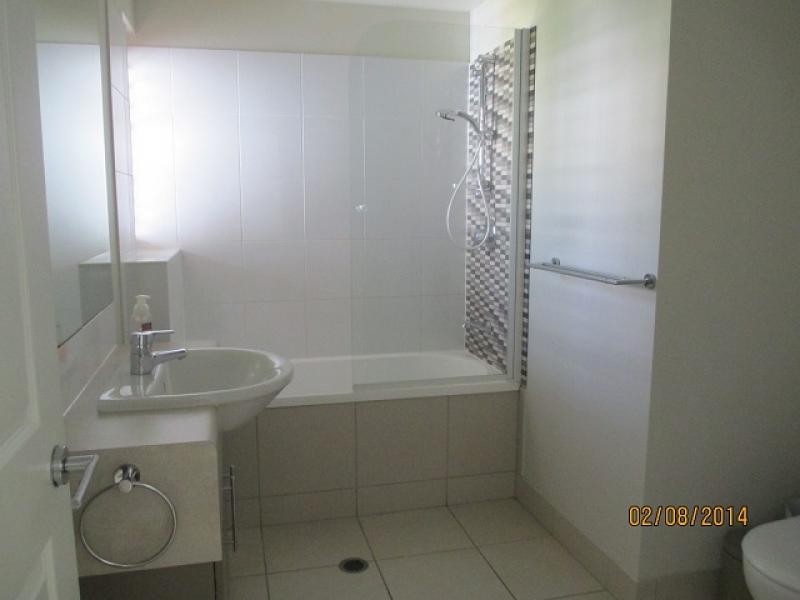 42 / 42 Warburton Street, North Ward QLD 4810