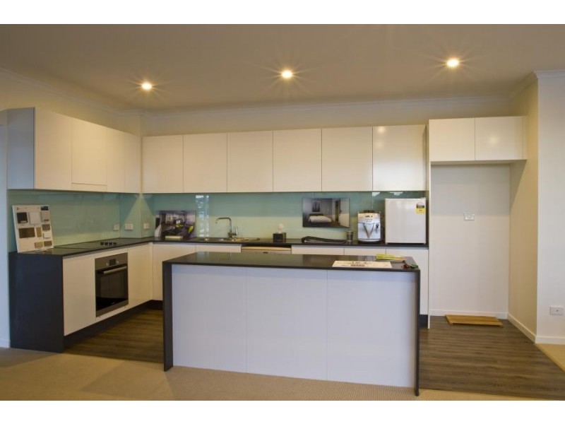 214 / 986 Wynnum Road, Cannon Hill QLD 4170