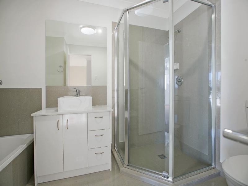 57 Charles Canty Drive, Wellington Point QLD 4160