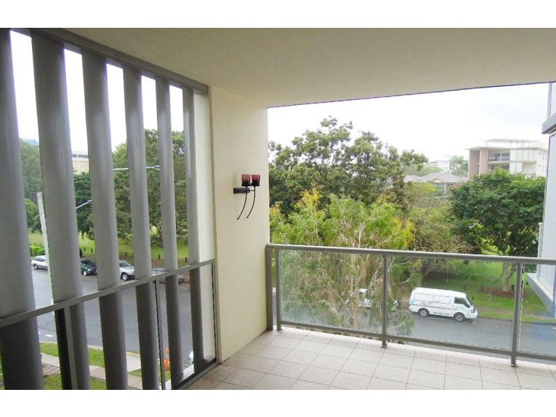 8-14 Belgrave Road, Indooroopilly QLD 4068